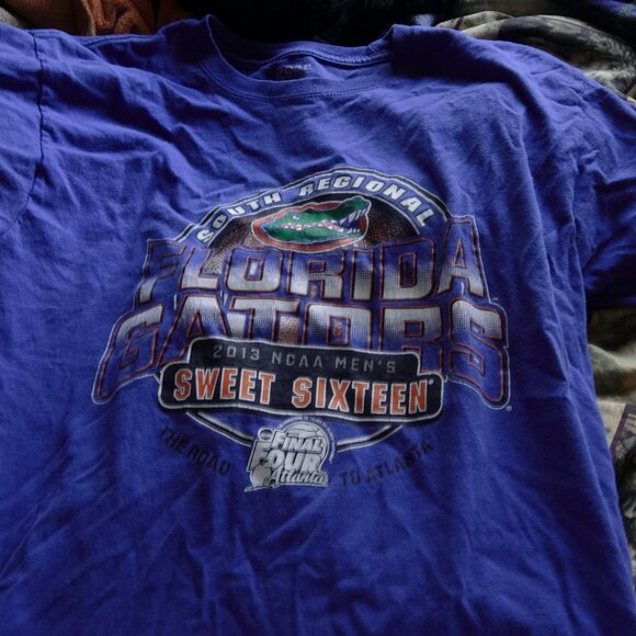 Men's Blue Florida Gators 2013 South Regional T-Shirt - Size Medium - Picture 2 of 2